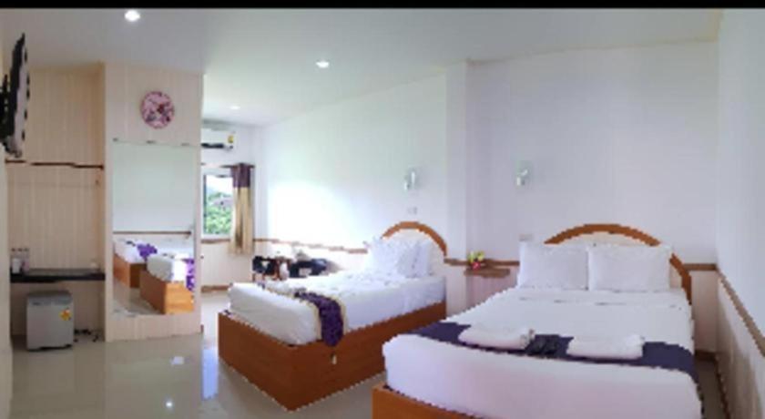 The Aam Resort Bang Sare Exterior photo