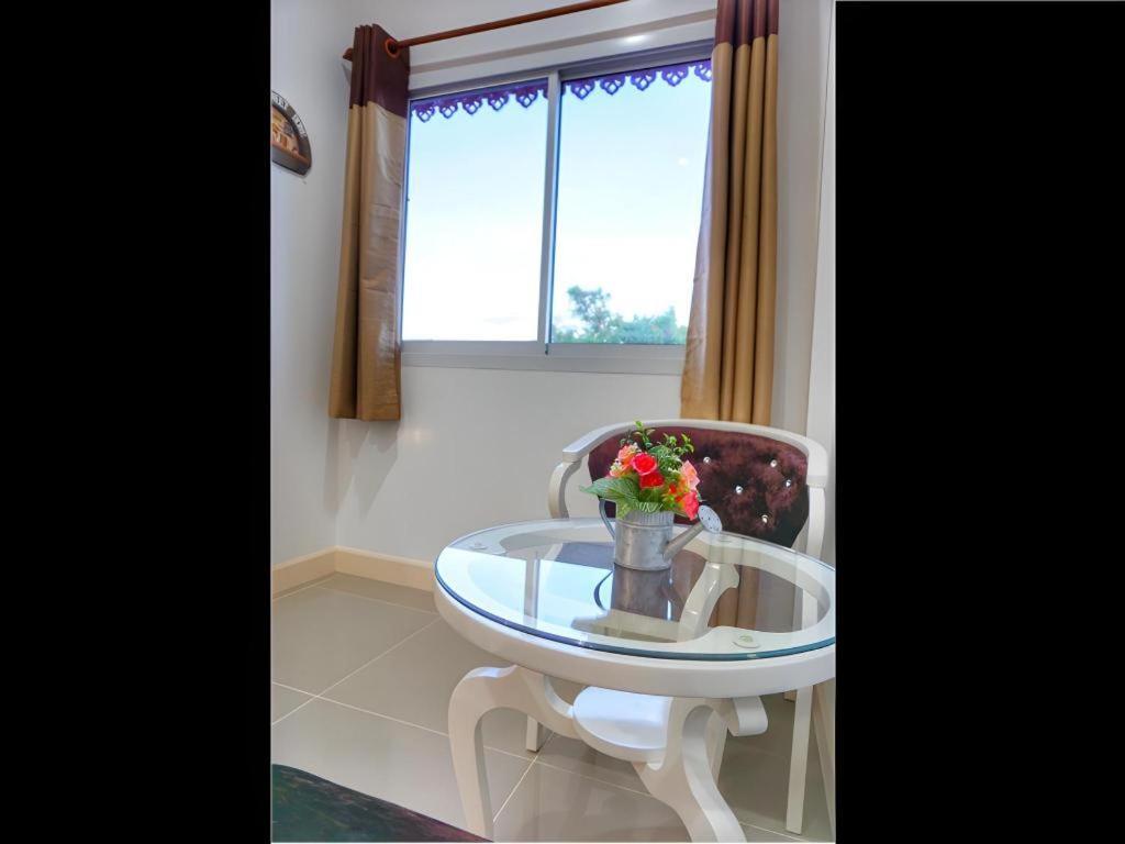 The Aam Resort Bang Sare Exterior photo